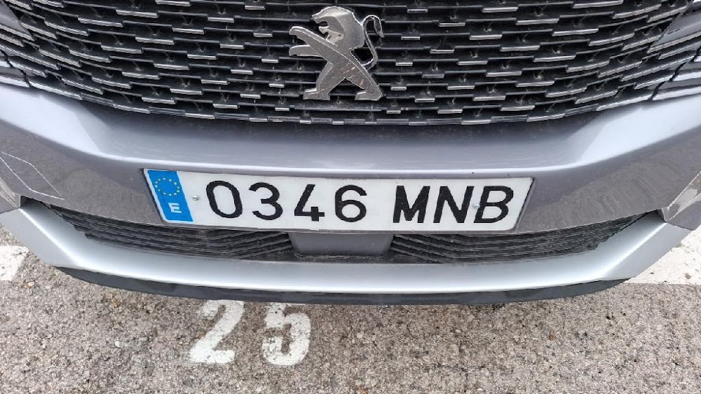 Peugeot 3008 3008 Allure Pack Gasolina 130 S&S 6 Vel. MAN