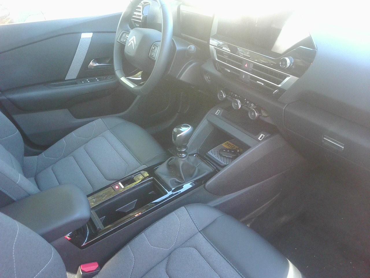 Foto Citroën C4 X 16