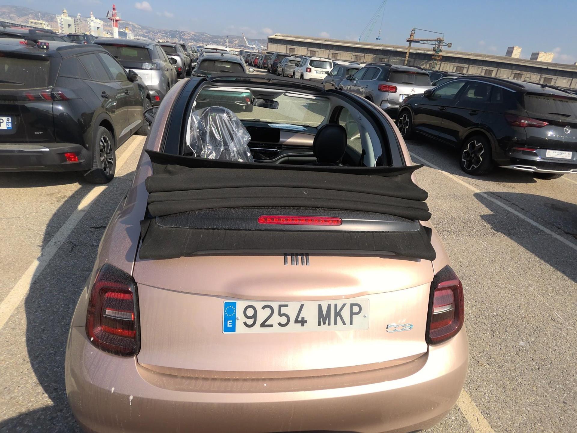 FIAT 500C e 118 ch Nouvelle 500 2023