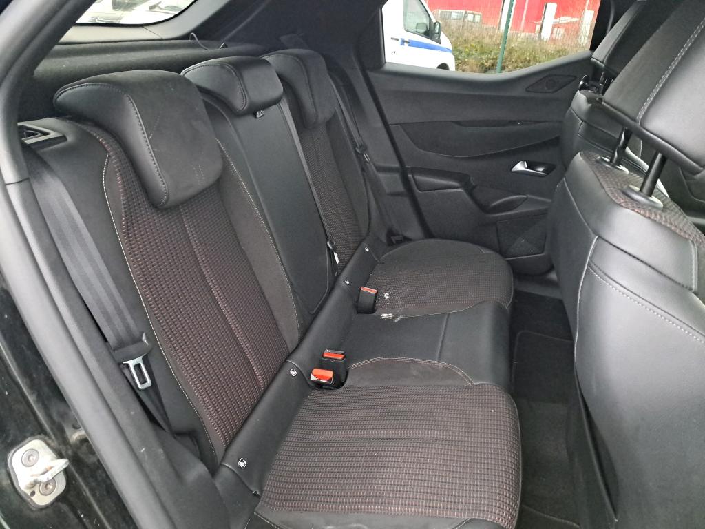 DS DS3 Crossback BlueHDi 130 EAT8 Performance Line 2021