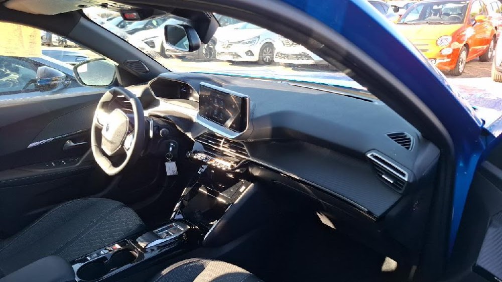 Foto Peugeot 2008 9