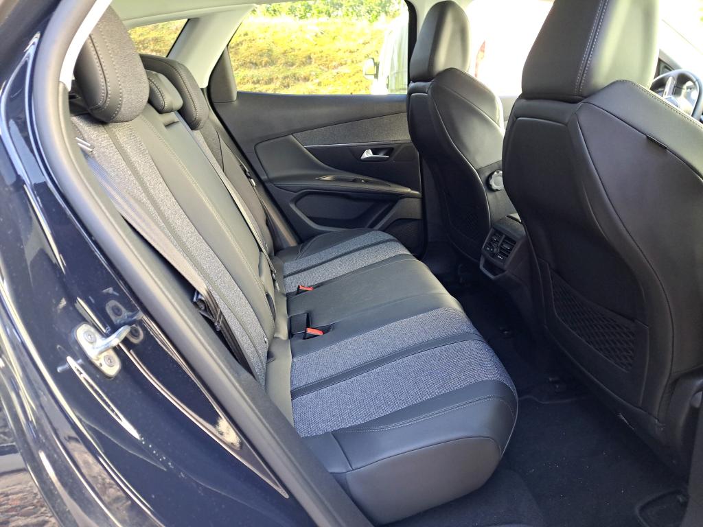 Peugeot 3008 BlueHDi 180ch S&S EAT8 Allure Business 2020