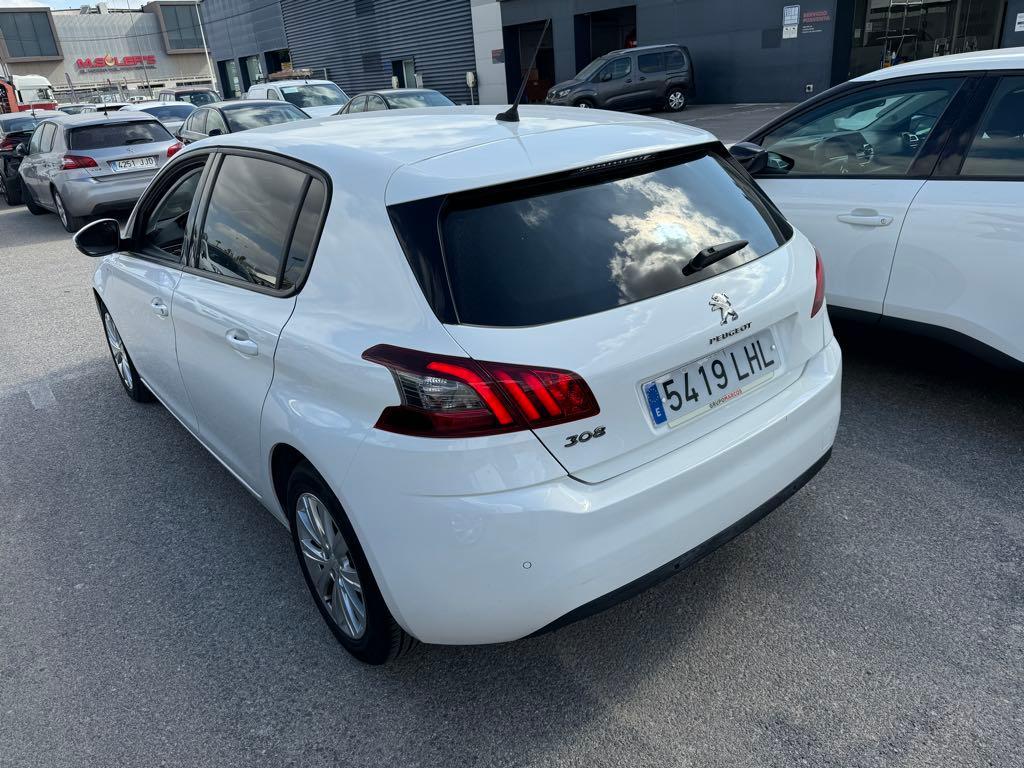 Foto Peugeot 308 4