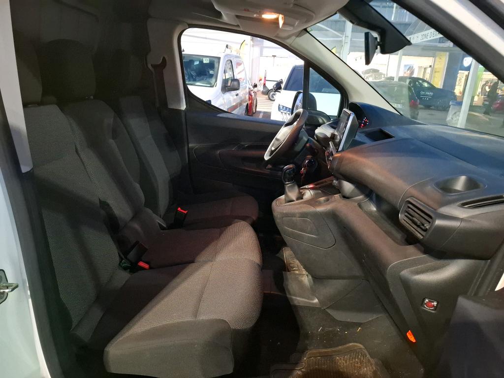 Peugeot PARTNER FOURGON STANDARD 650 KG BLUEHDI 100 S&S BVM5 ASPHALT 2021