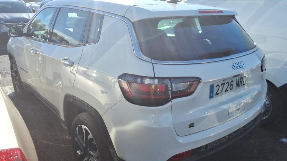 Foto Jeep Compass 12