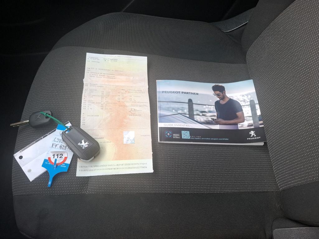 Peugeot PARTNER FOURGON STANDARD 650 KG BLUEHDI 100 S&S BVM5 PREMIUM 2020
