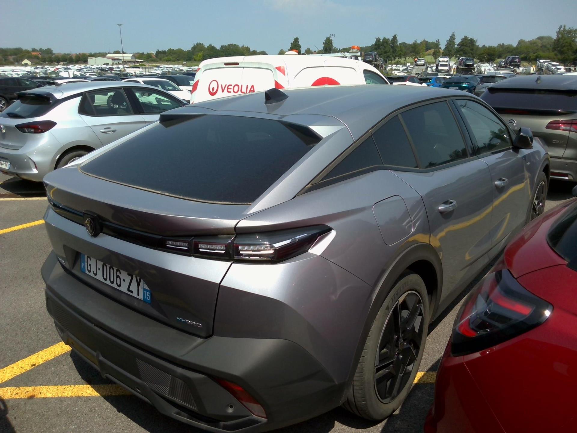 Peugeot 408 PHEV 225 e-EAT8 Allure Pack 2022