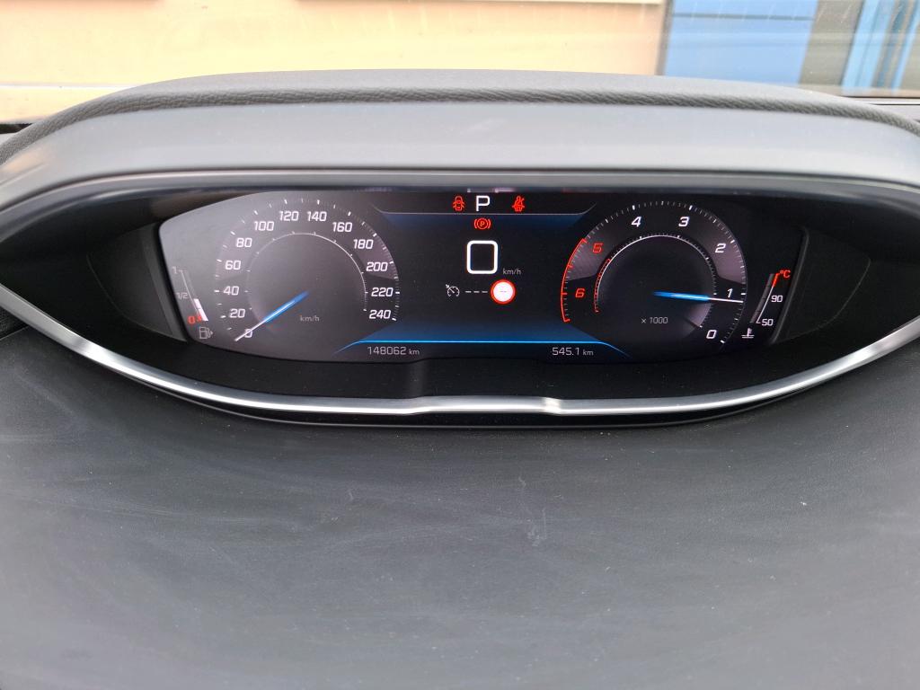 Peugeot 3008 BlueHDi 130ch S&S EAT8 Active Pack 2022