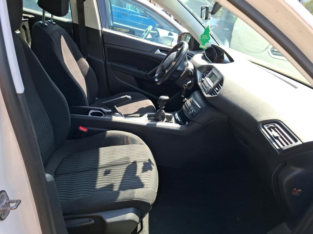 Peugeot 308 AFFAIRE BLUEHDI 100 S&S BVM6 PREMIUM 2020