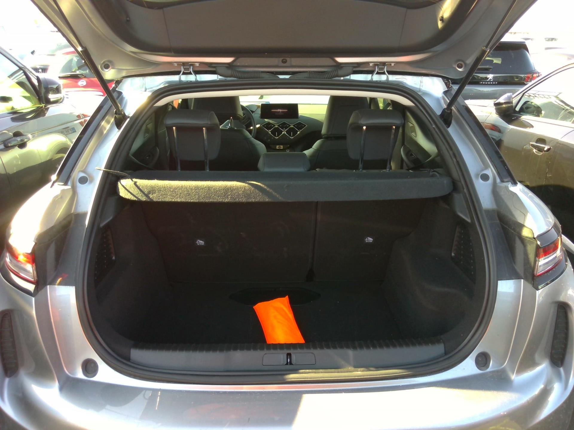 DS DS3 Crossback PureTech 130 EAT8 Rivoli 2023