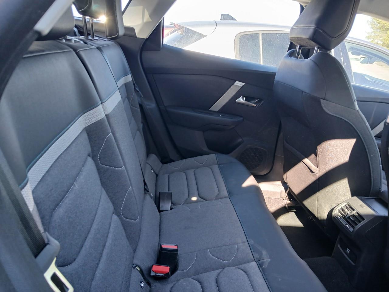 Foto Citroën C4 X 11
