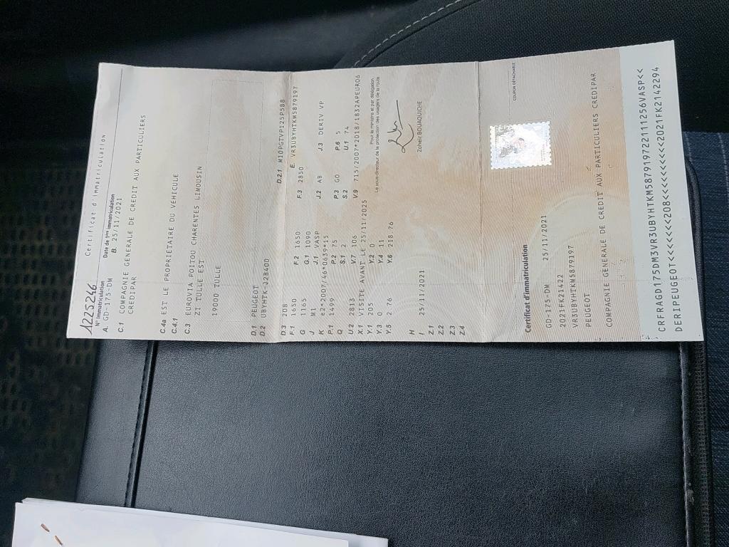 Peugeot 208 BLUEHDI 100 S&S BVM6 PREMIUM 2021