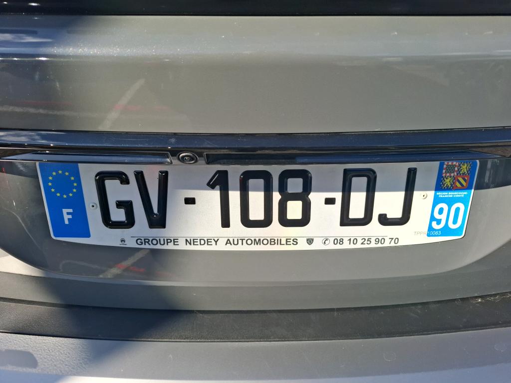 Peugeot 2008 PureTech 130 S&S EAT8 GT 2024