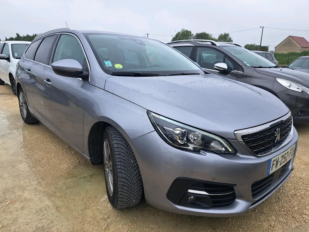 Peugeot 308 SW BlueHDi 130ch S&S EAT8 Allure Pack 2020