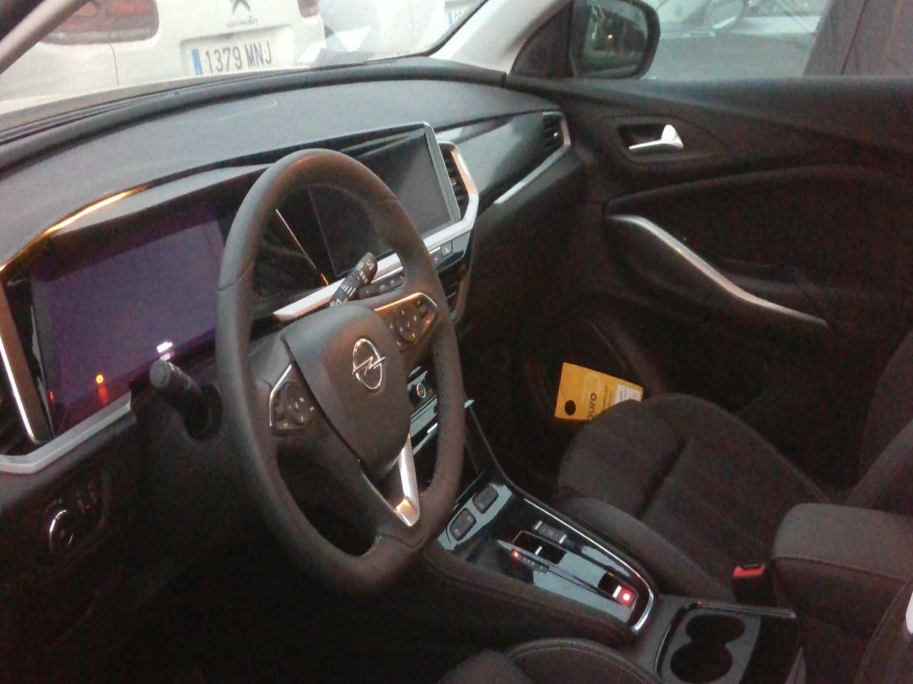 Foto Opel Grandland 4