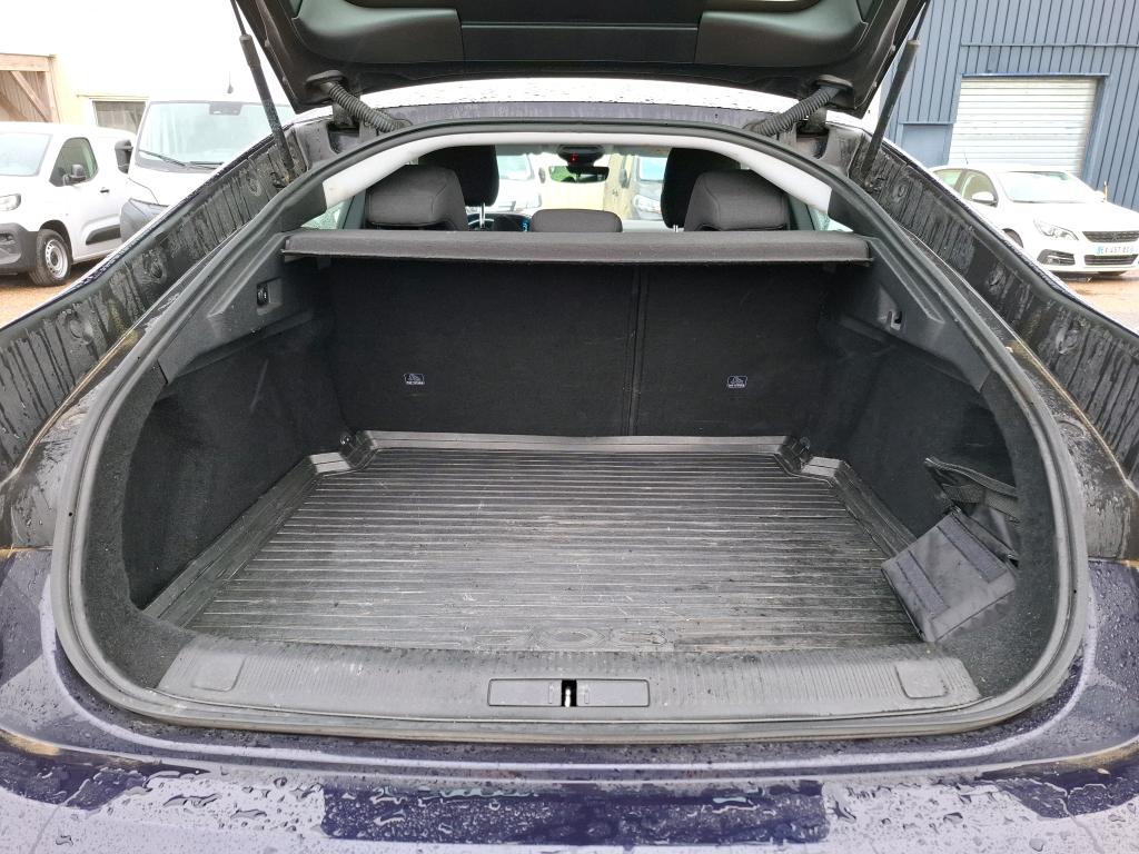 Peugeot 508 Hybrid 225 e-EAT8 Active Pack 2022