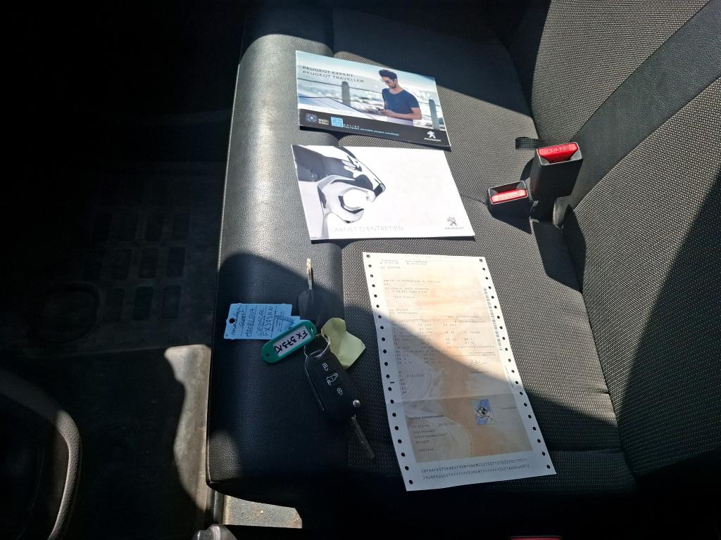 Peugeot EXPERT FGN TOLE STANDARD BLUEHDI 100 S&S BVM6 PREMIUM 2021