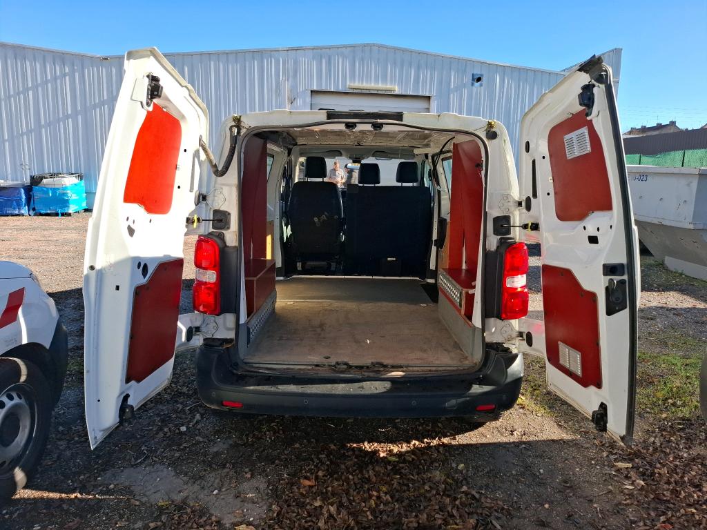 Peugeot EXPERT FGN TOLE STANDARD 2.0  BLUEHDI 120 S&S BVM6 PREMIUM 2018