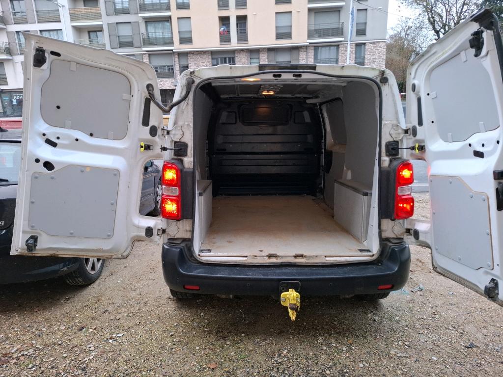 Peugeot EXPERT FGN TOLE STANDARD 2.0 BLUEHDI 120 S&S BVM6 ASPHALT 2019