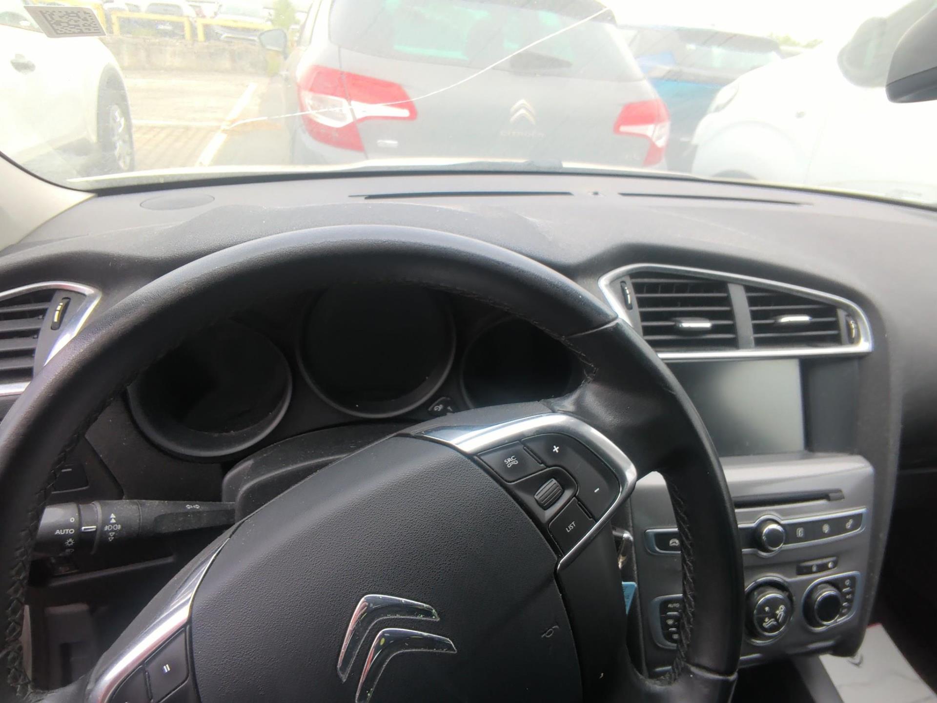 Citroen C4 e-HDi 115 Millenium Business 2015
