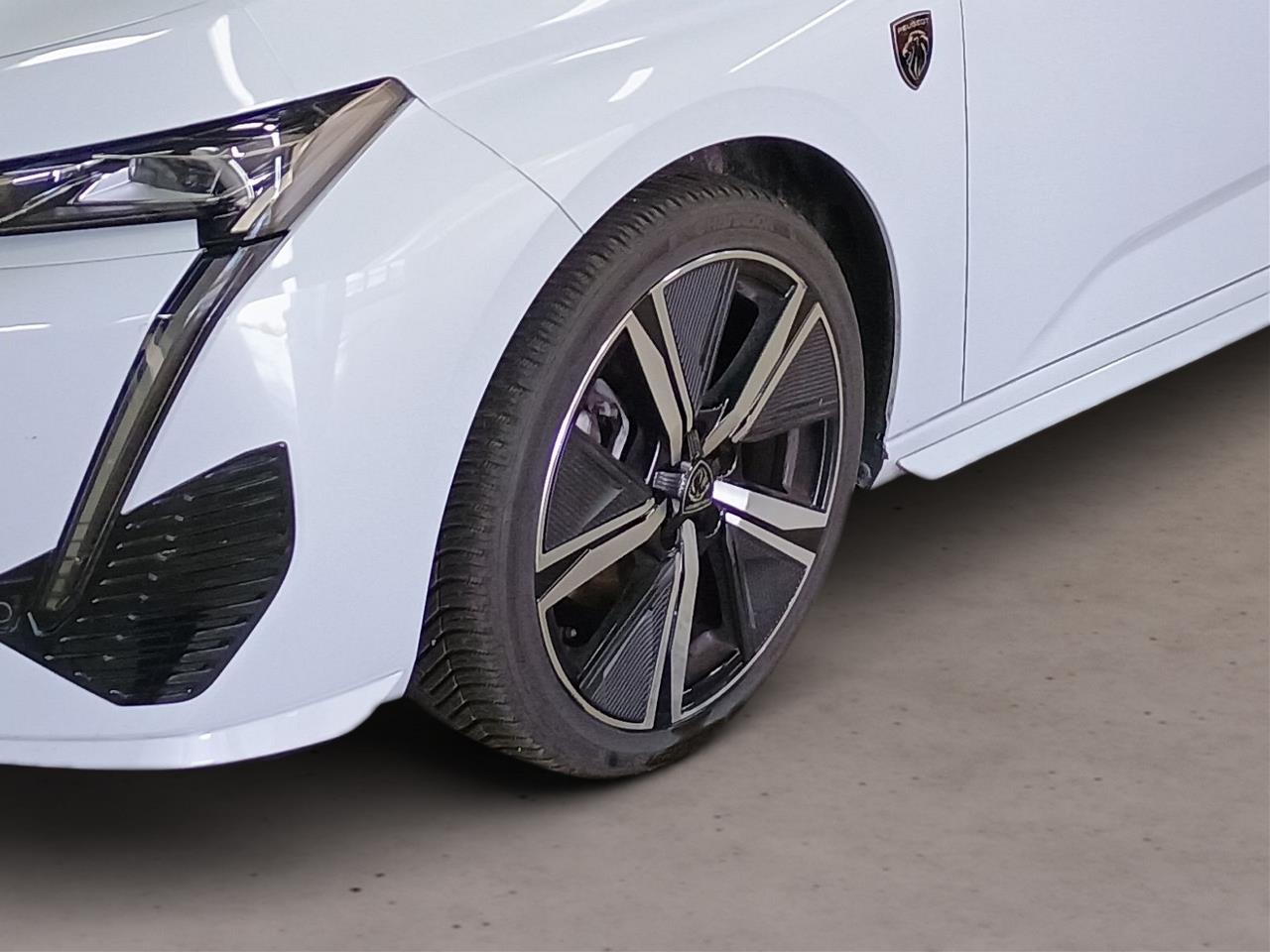 Peugeot 308 III
