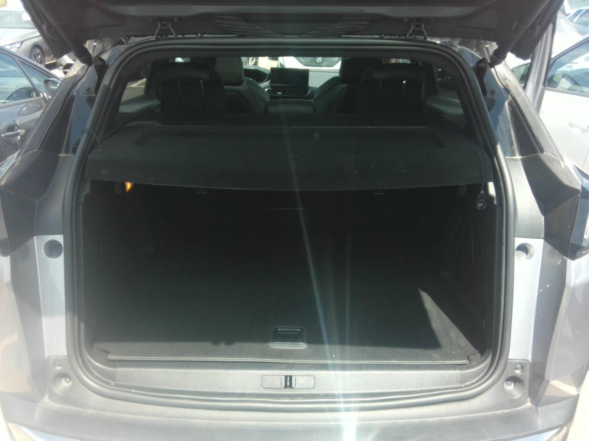 Peugeot 3008 Hybrid 225 e-EAT8 GT 2022