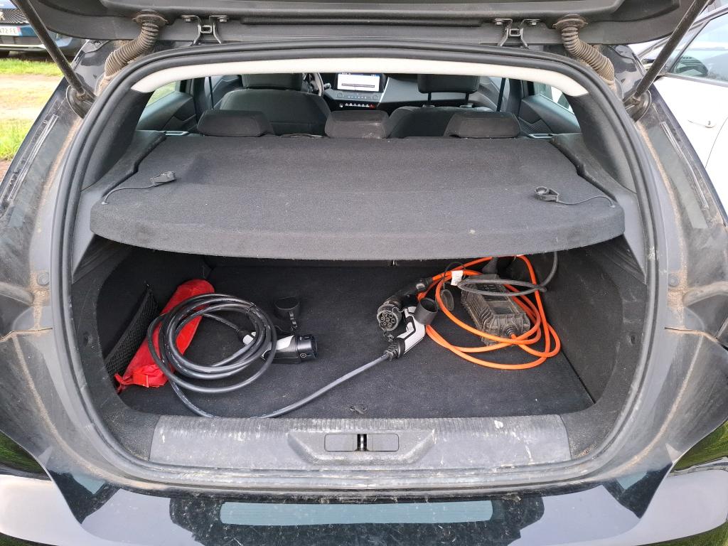 Peugeot 308 PHEV 180 e-EAT8 Active Pack 2023