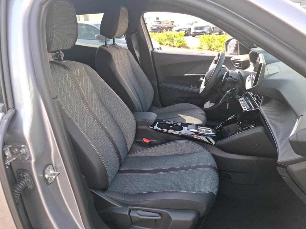 Peugeot 2008 Hybrid 145 ch e-DCS6 Allure 2025