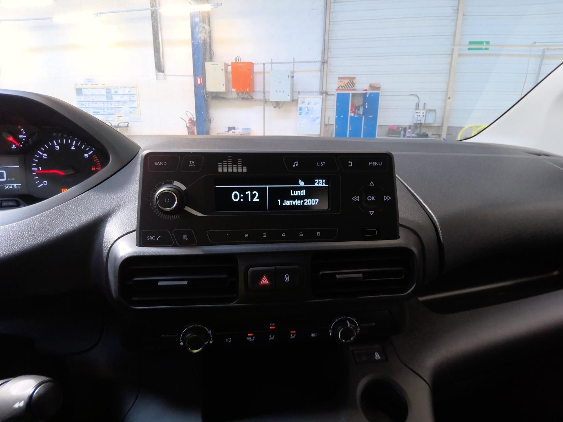Peugeot Rifter Standard PureTech 110 S&S BVM6 5pl Active Pack 2022