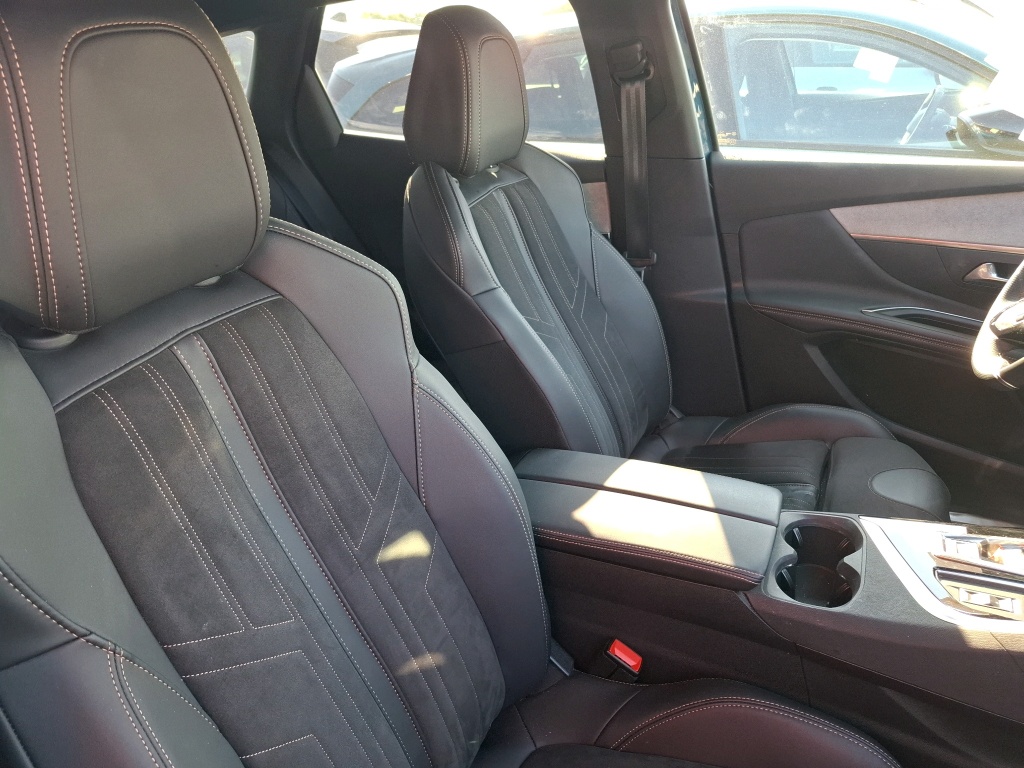 Peugeot 3008 Hybrid 225 e-EAT8 GT Pack 2022