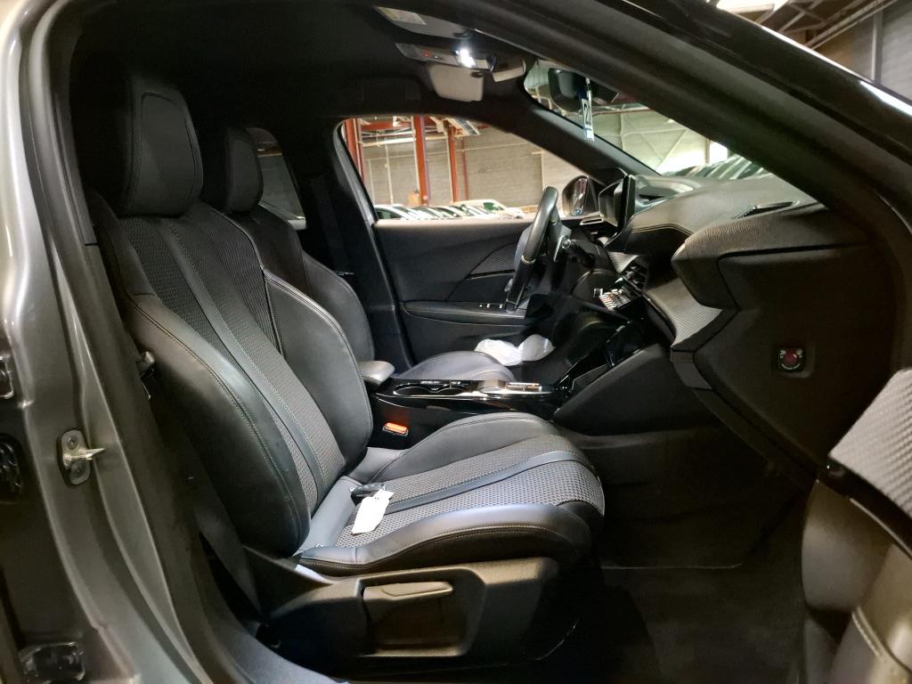 Peugeot 2008 PureTech 130 S&S EAT8 GT 2022