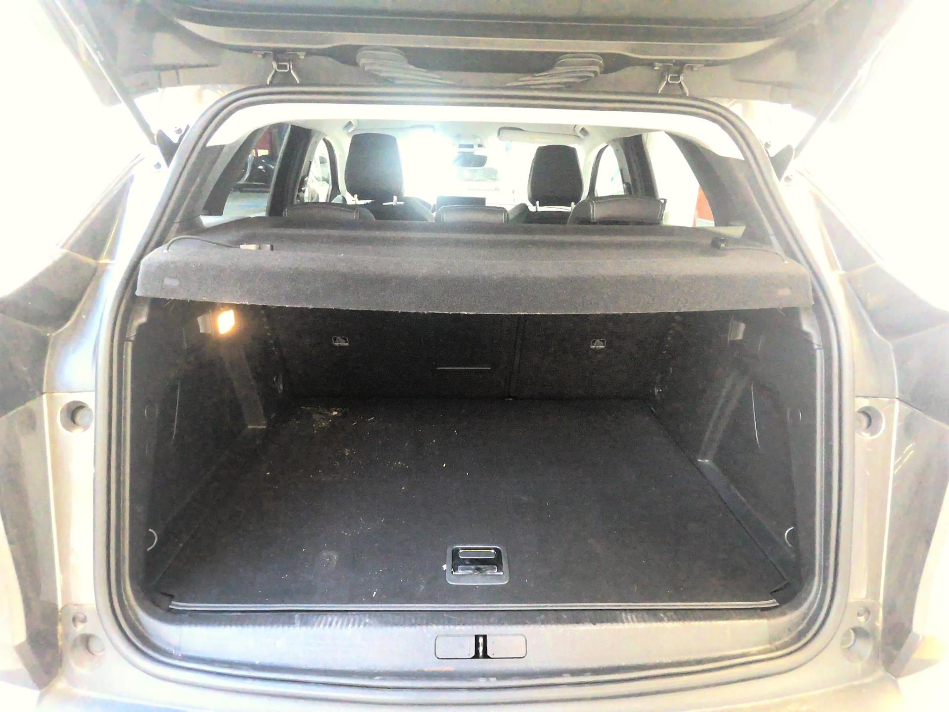 Peugeot 3008 Hybrid 225 e-EAT8 Allure Pack 2022