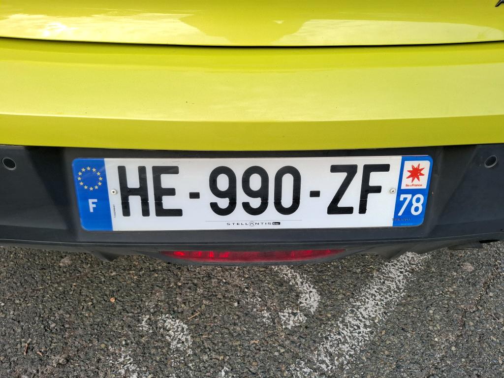 Peugeot 208 Hybrid 110 ch e-DCS6 Style 2025