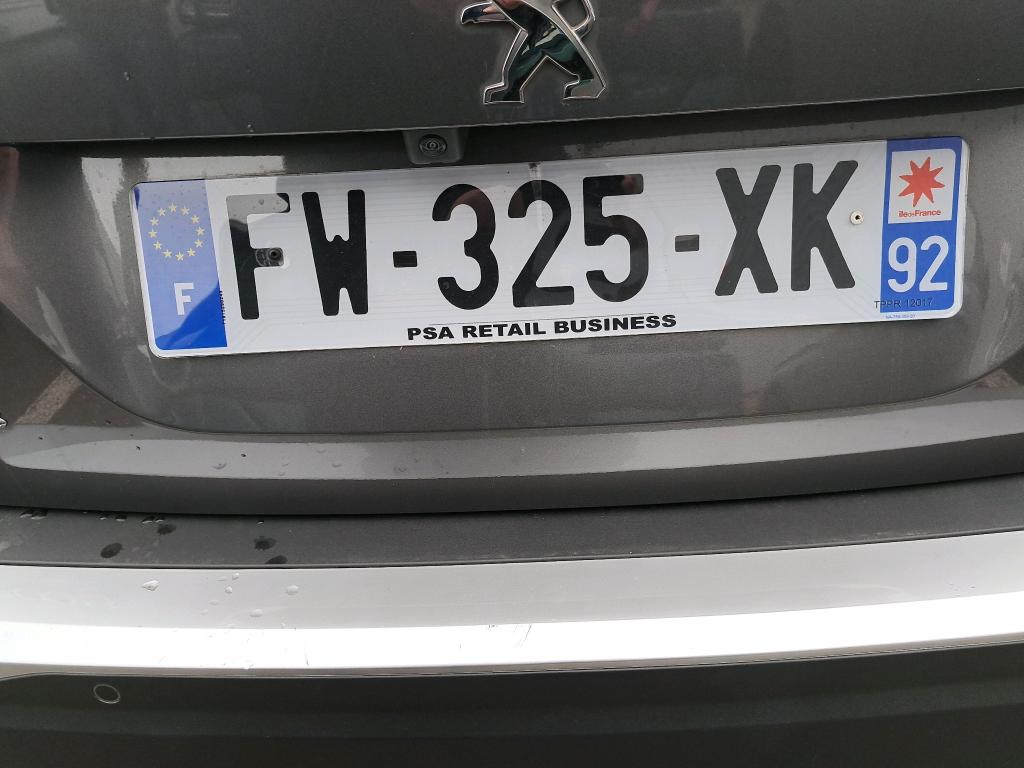 Peugeot 2008 PureTech 130 S&S EAT8 Active Business 2021