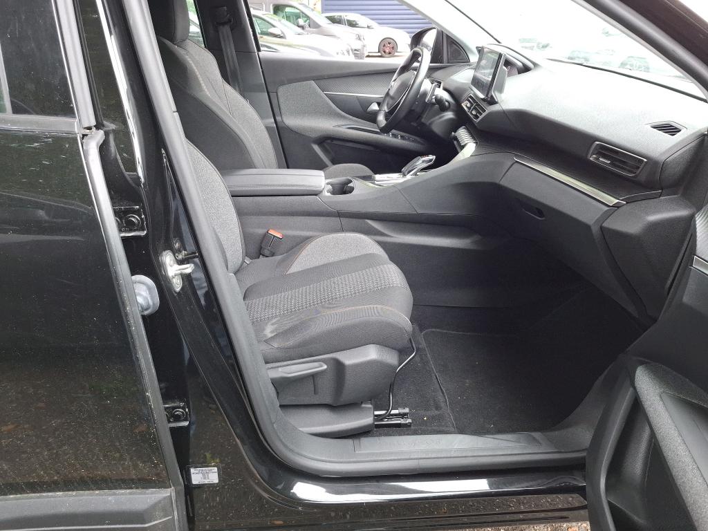 Peugeot 3008 BlueHDi 130ch S&S EAT8 Active Business 2021