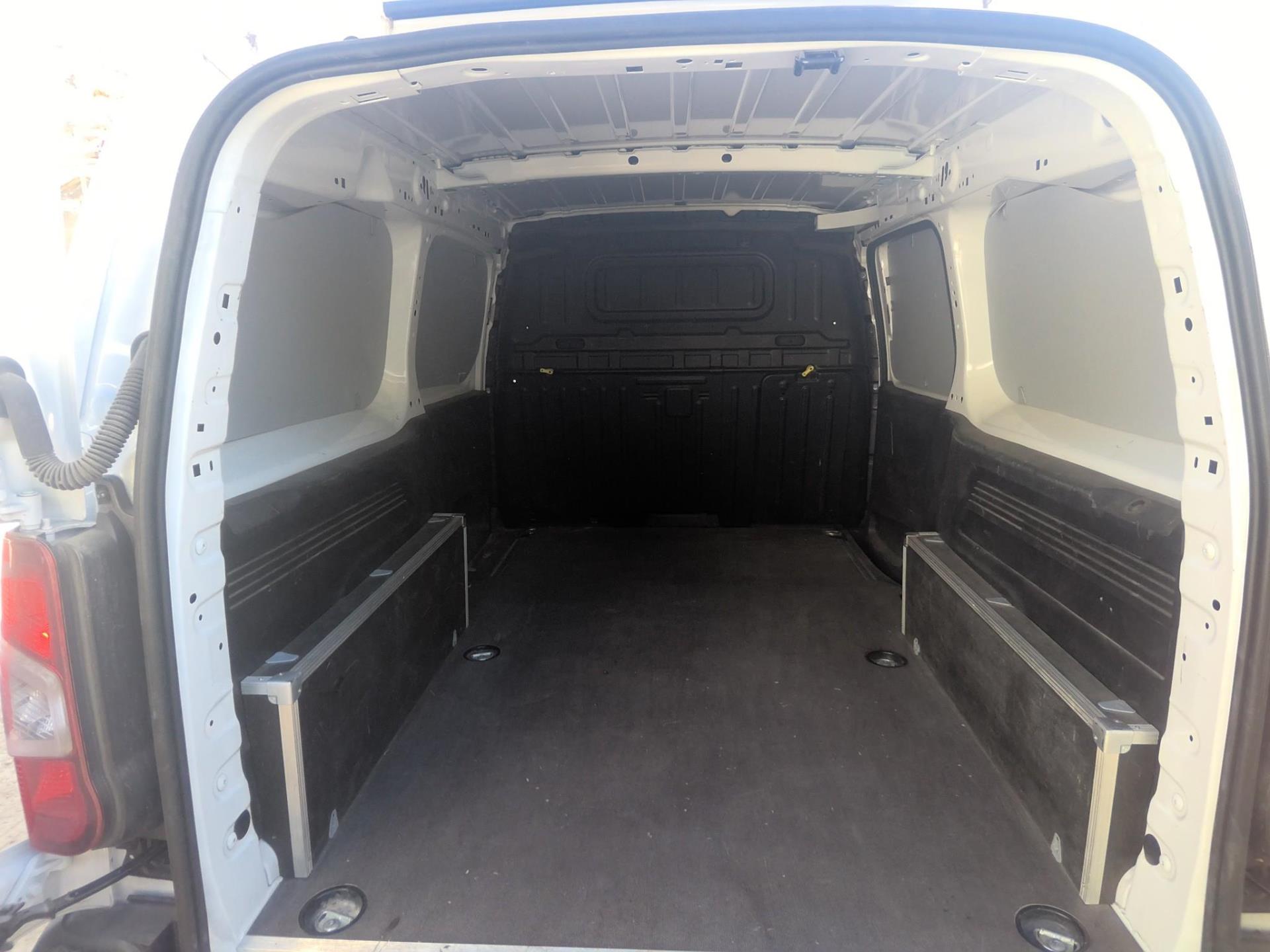 Peugeot PARTNER FOURGON XL 950 KG BLUEHDI 100 S&S BVM6  2024