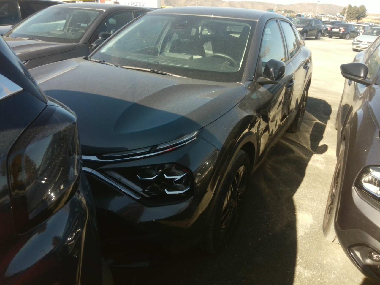 Foto Citroën C4 X 2