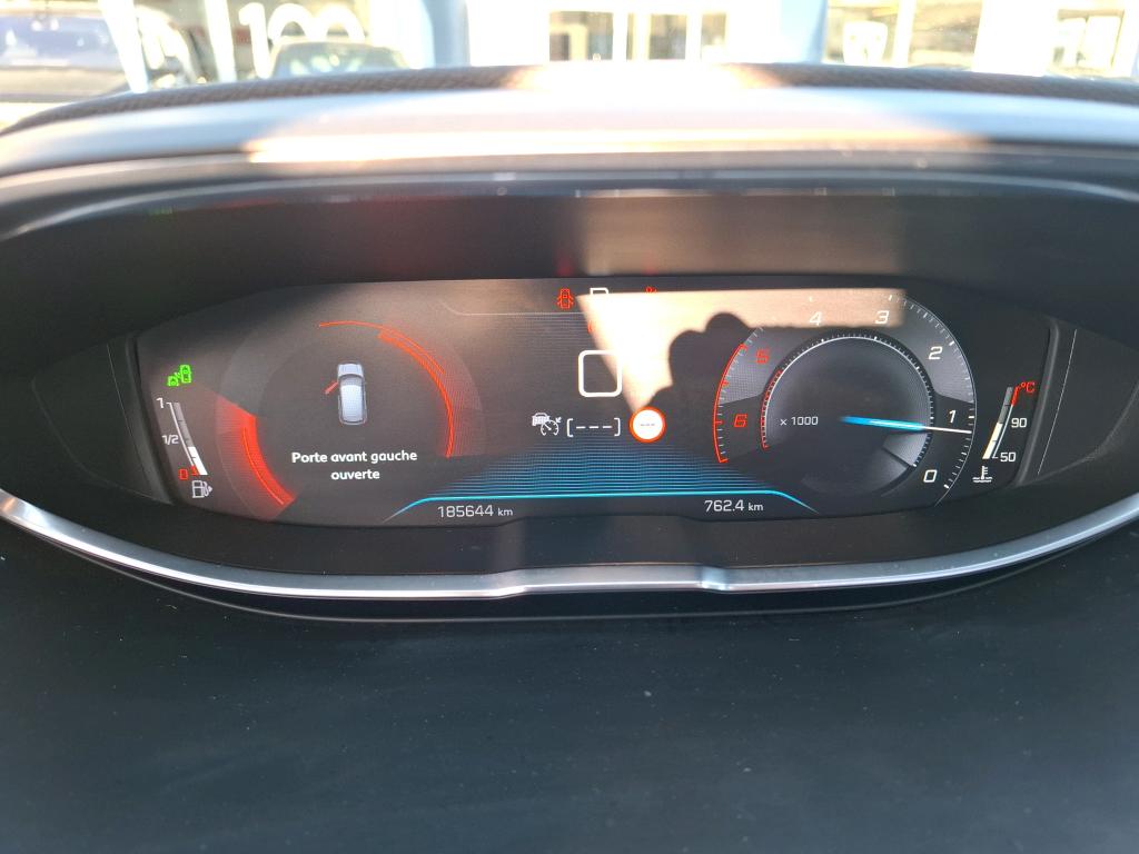Peugeot 3008 BlueHDi 180ch S&S EAT8 GT 2018