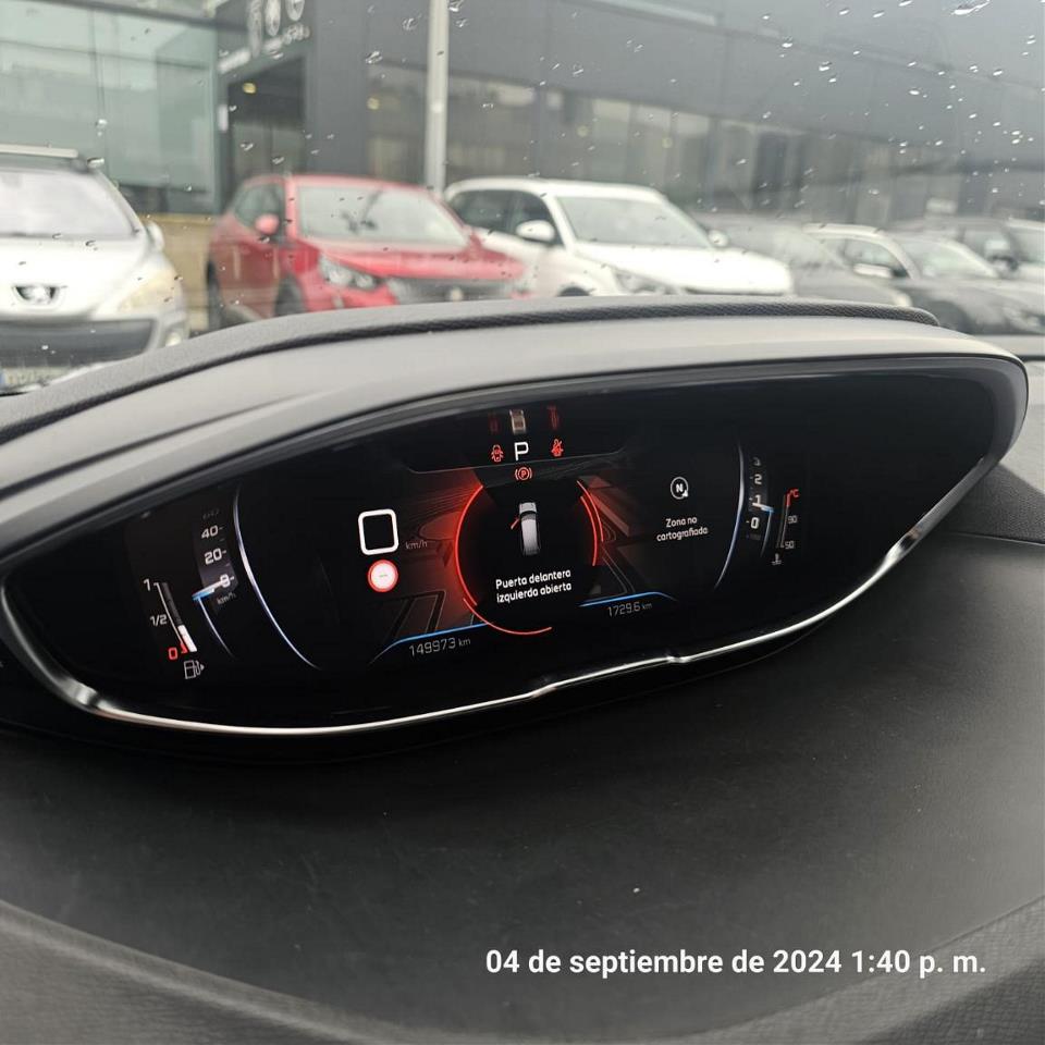 Foto Peugeot 5008 7