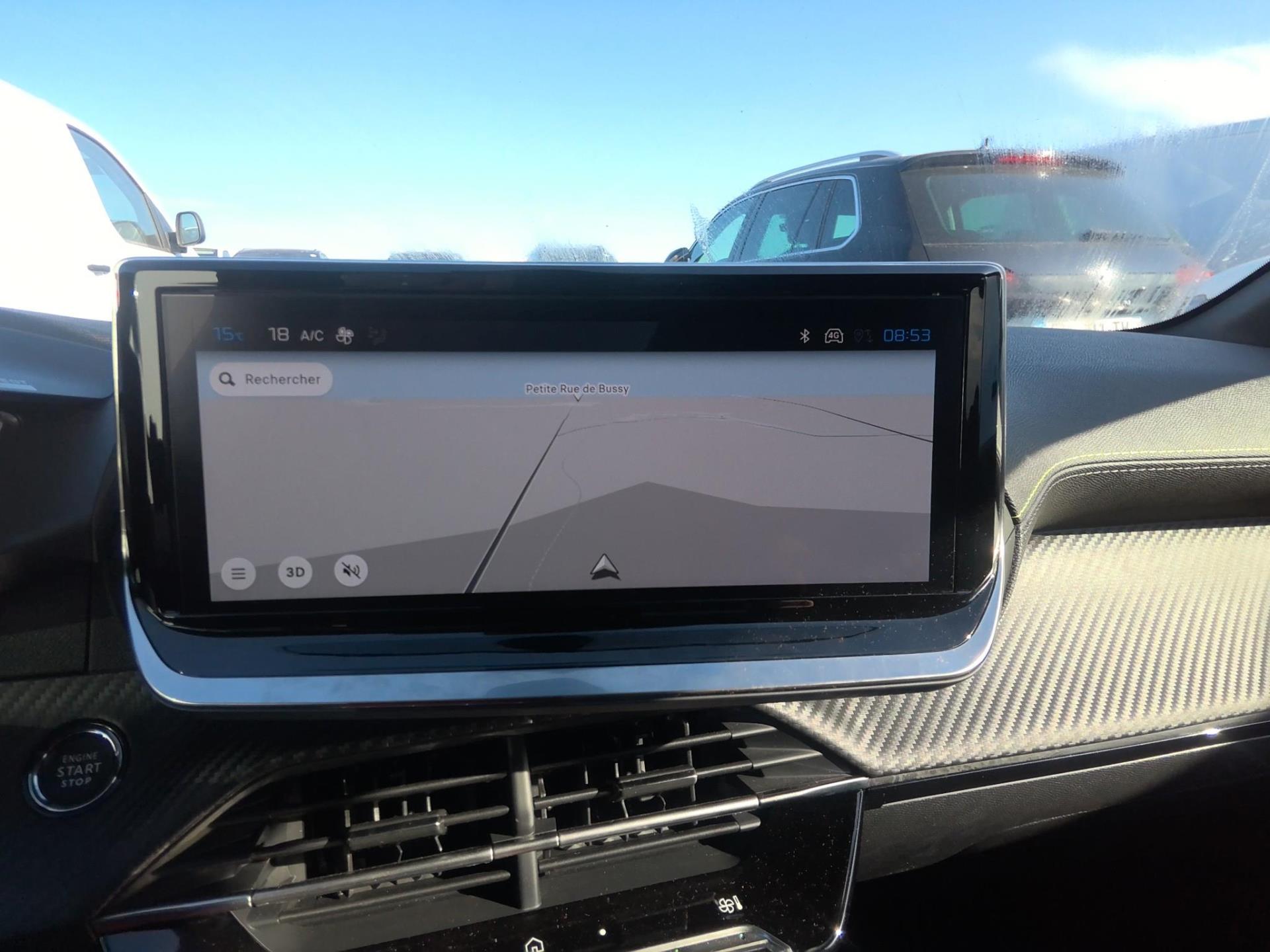 Peugeot 208 Hybrid 136 e-DCS6 GT 2024