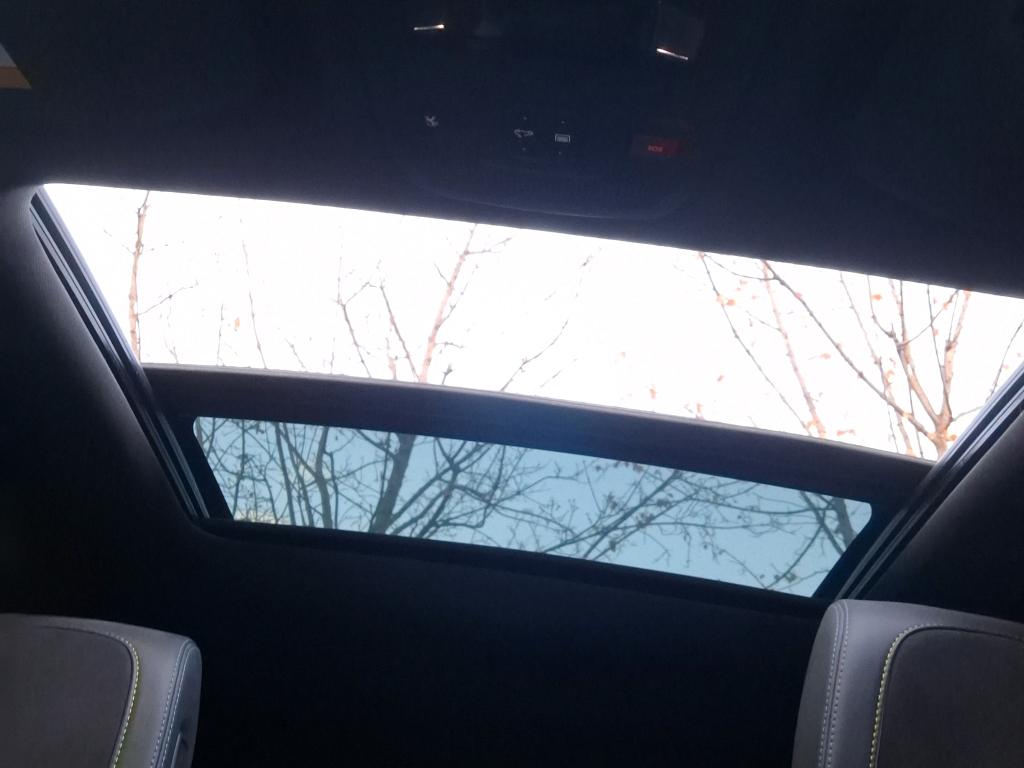 Peugeot 508 Hybrid4 360 e-EAT8 Peugeot Sport Engineered  2021