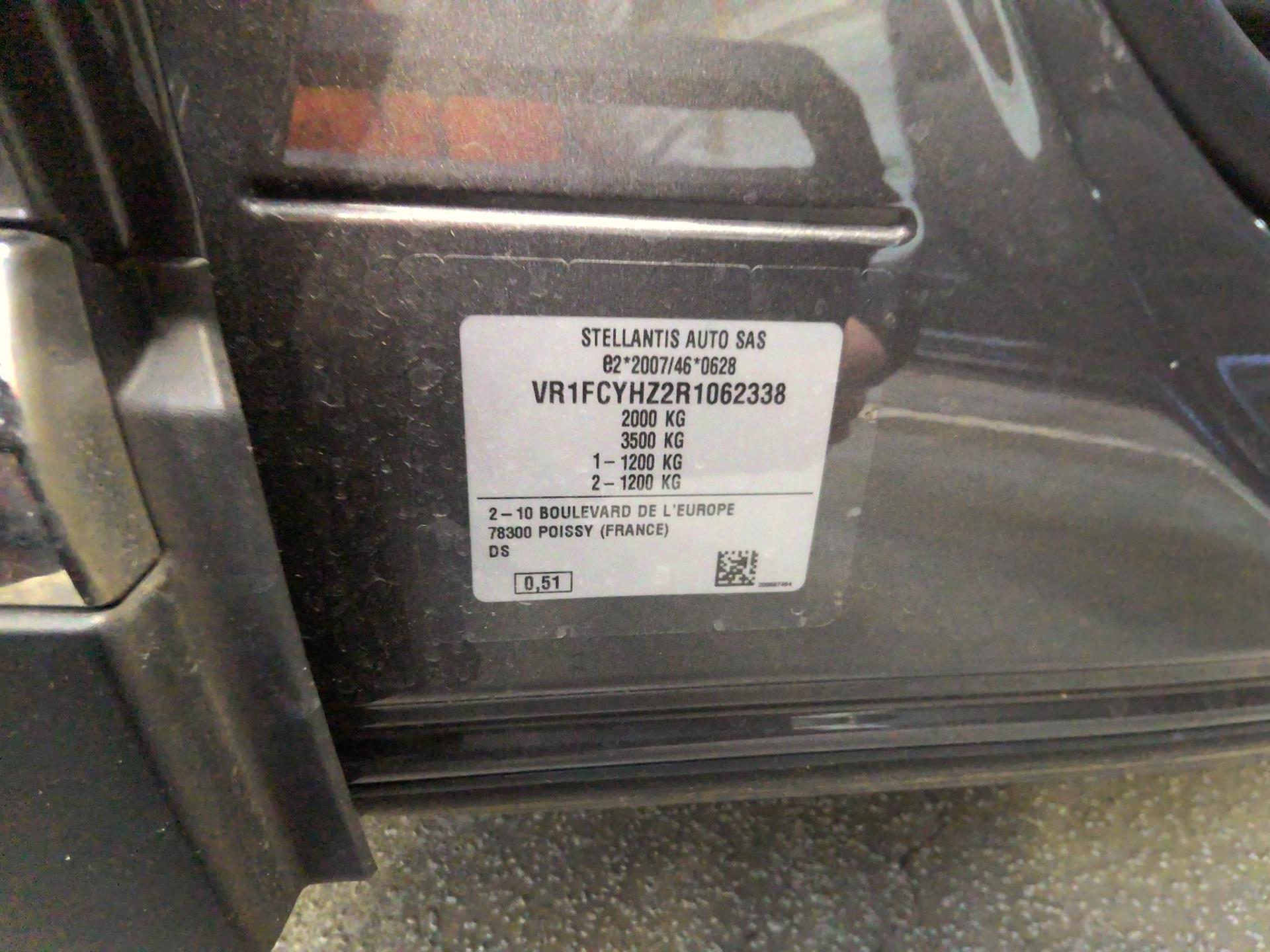 DS DS 4 BlueHDi 130 EAT8 Etoile - Alcantara 2024