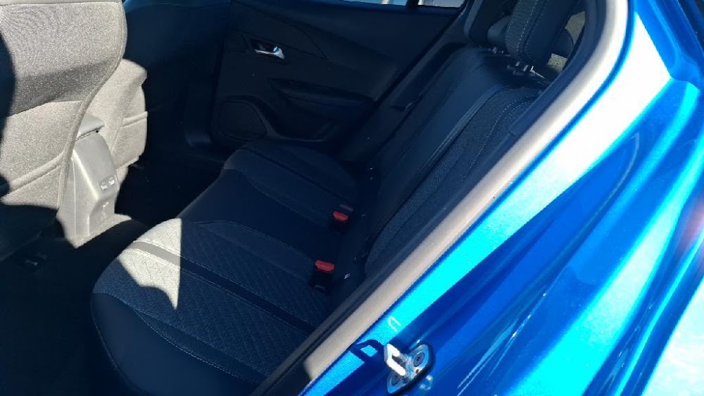 Foto Peugeot 2008 15