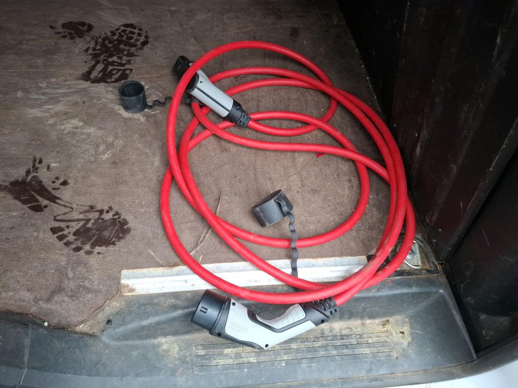 Peugeot E-PARTNER FOURGON M 800 KG 136 CH BATTERIE 50 KWH  2022