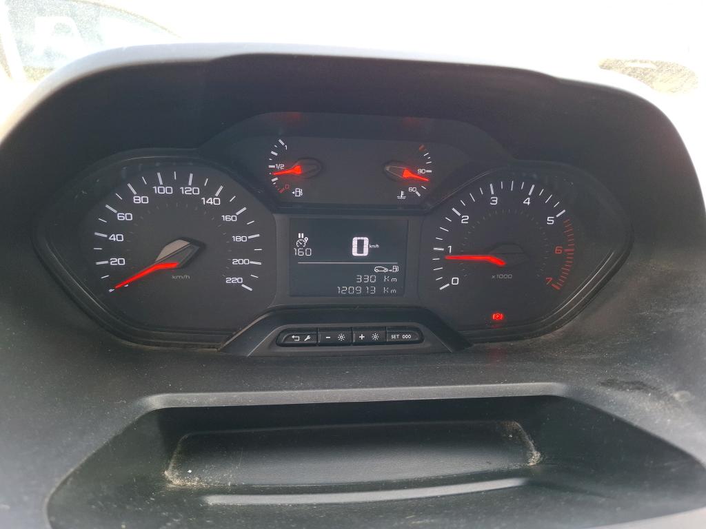 Peugeot PARTNER FOURGON STANDARD 650 KG BLUEHDI 100 S&S BVM5 PREMIUM 2021