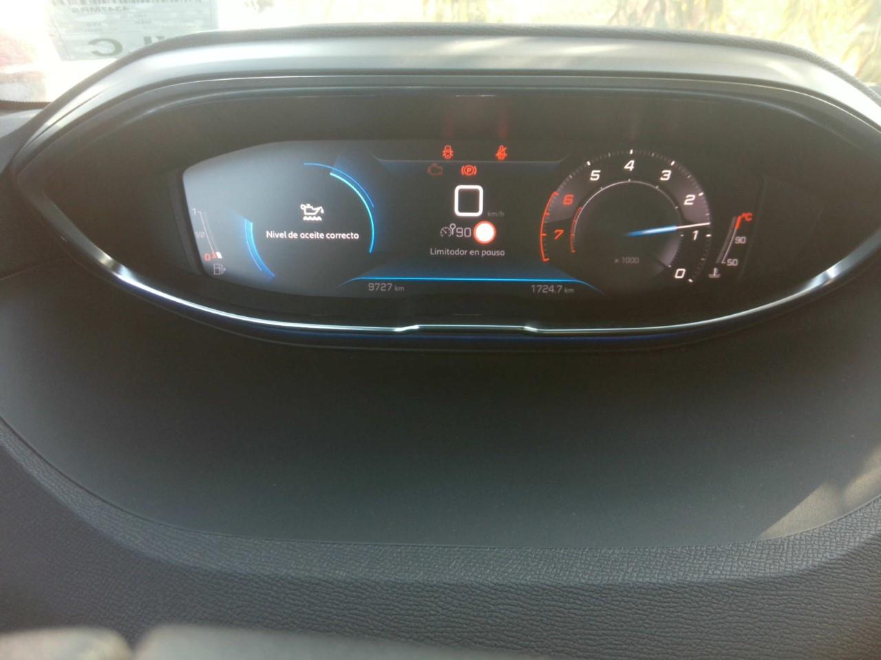 Foto Peugeot 3008 4