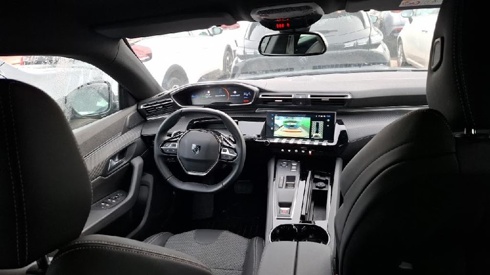 Foto Peugeot 3008 Plug-in Hybrid 14