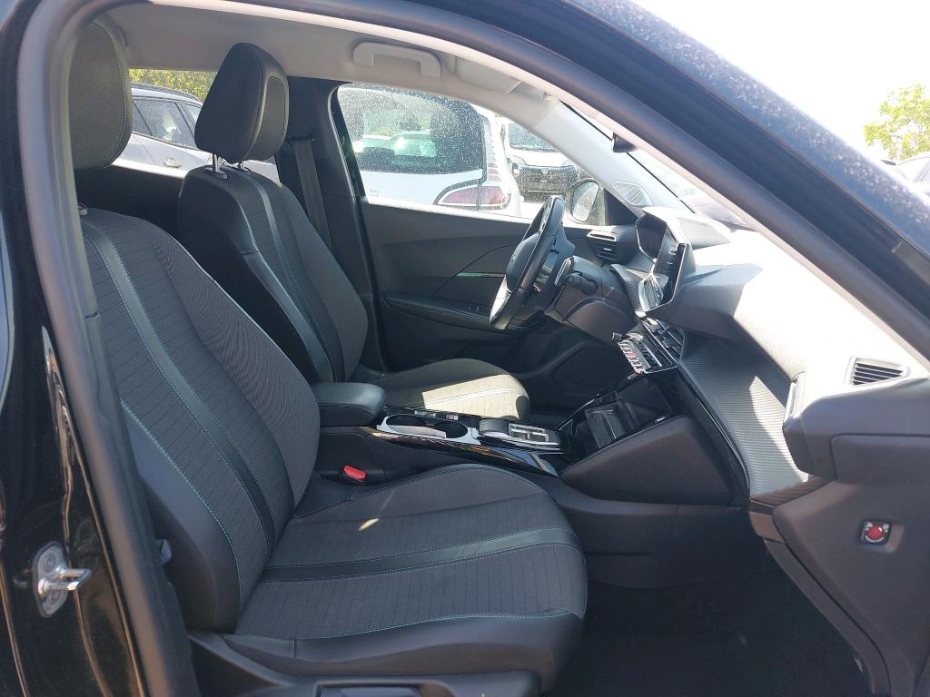 Peugeot 2008 BlueHDi 130 S&S EAT8 Allure 2022