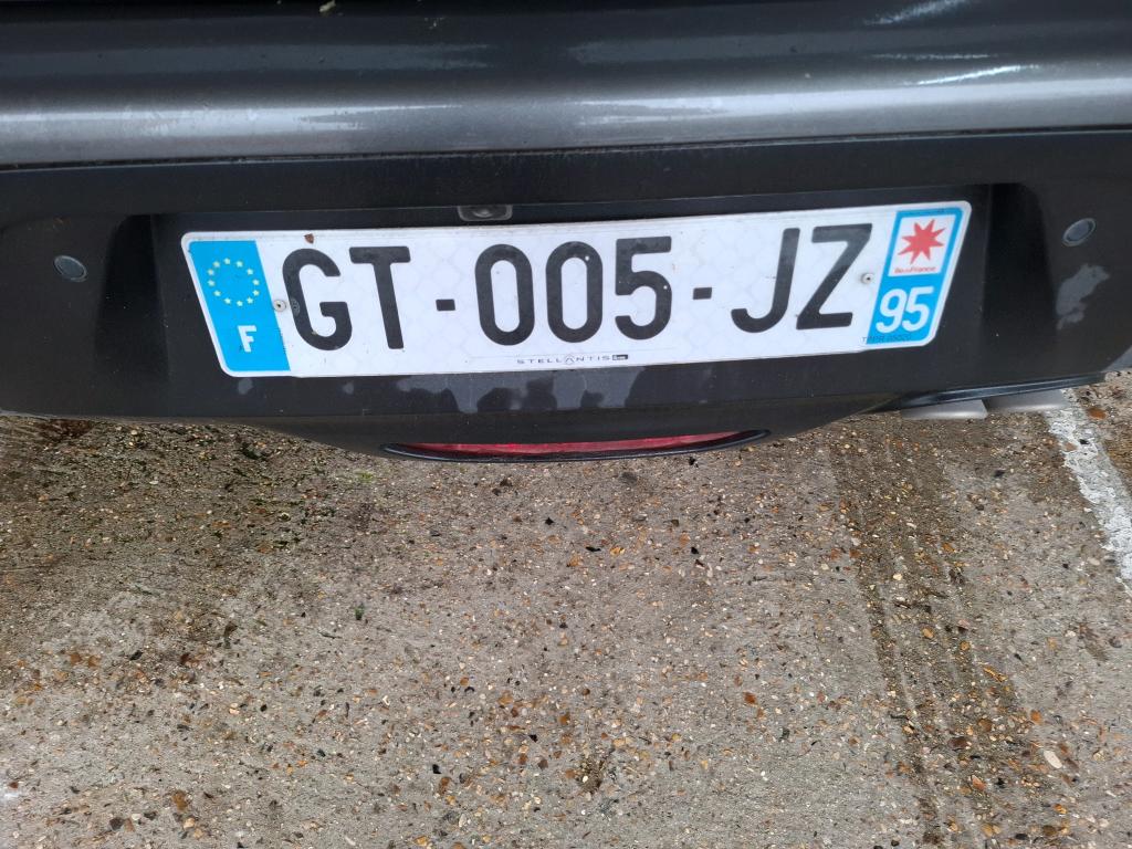 DS DS3 Crossback PureTech 130 EAT8 Performance Line+ 2023