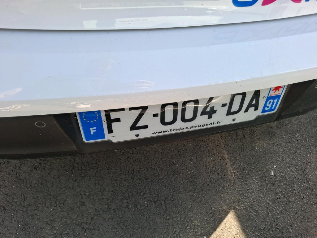 Peugeot 208 BLUEHDI 100 S&S BVM6 PREMIUM PACK 2021